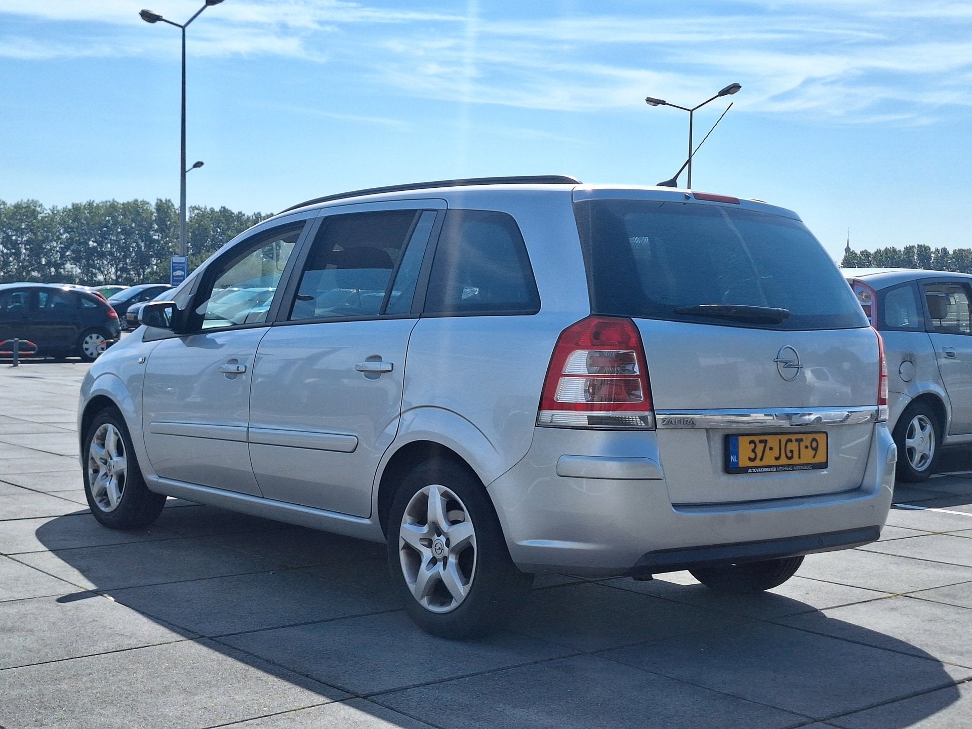 Opel Zafira €3495,-1.8 Business Automaat 7P Aircondition, Gebruikt, 4 cilinders, Zafira, Grijs