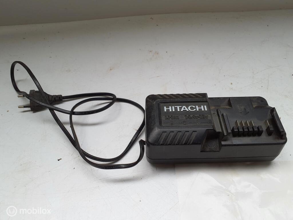 Hitachi Acculader UC 18YKSL, Gebruikt