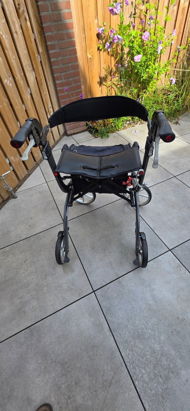Rollator Travixx met dienblad, Diversen, Ophalen, Opvouwbaar, Gebruikt