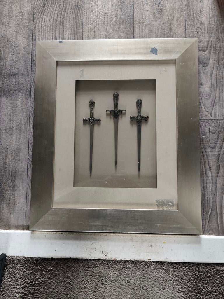 Ingelijste decoratieve dolken set van 3, Antiek en Kunst, Ophalen of Verzenden