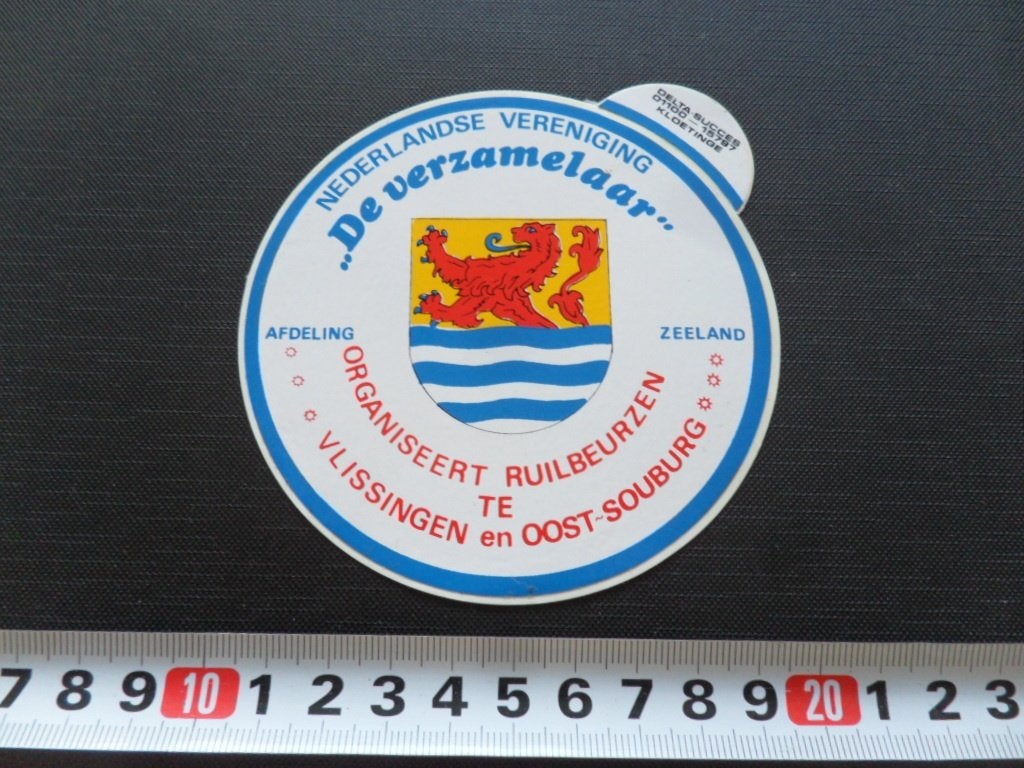 sticker DE VERZAMELAAR afd. Zeeland Vlissingen Oost-Souburg*, Ophalen, Zo goed als nieuw