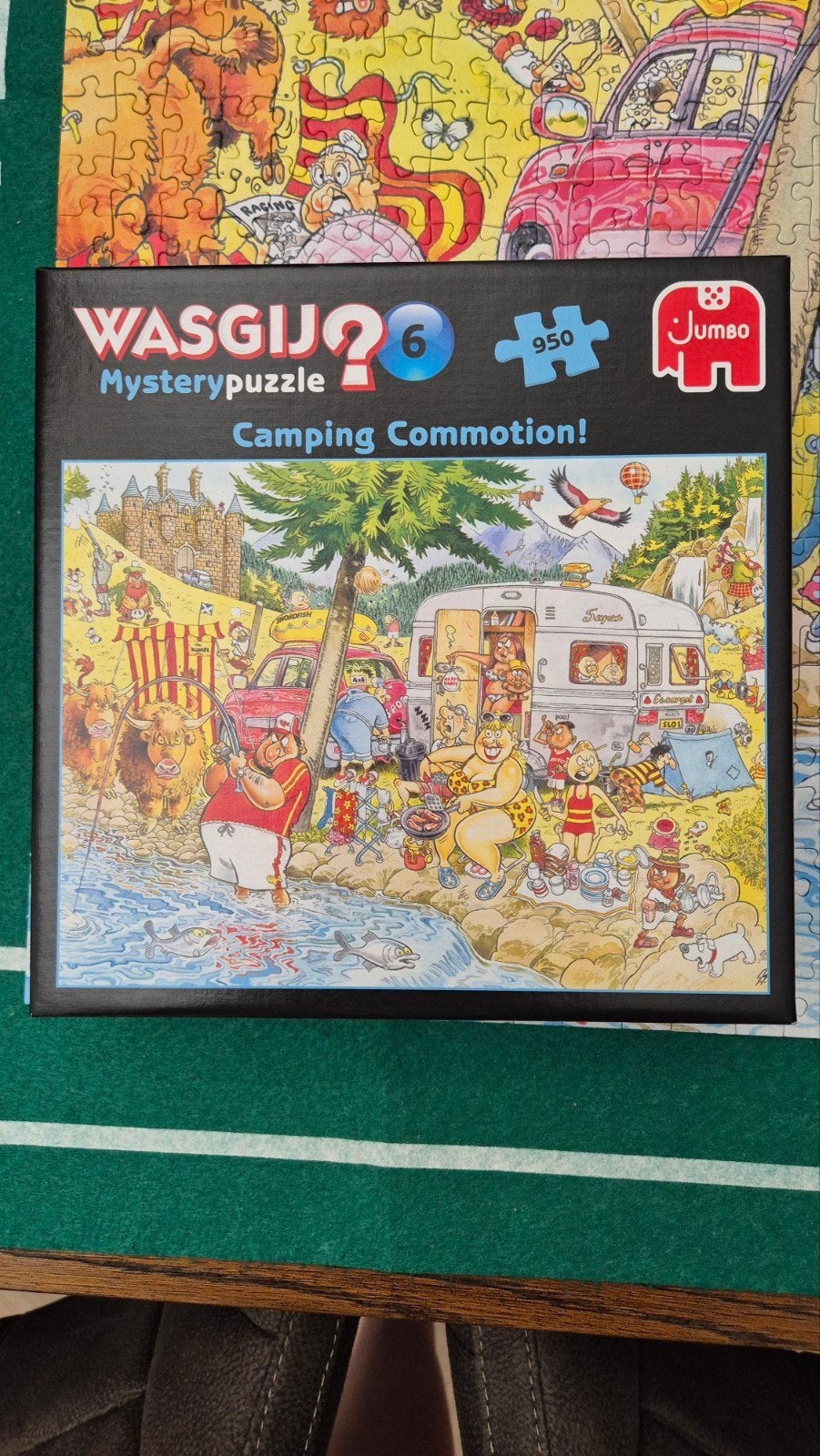 Wasgij Mystery Puzzel 6: Camping Commotion! (950 stukjes), Ophalen of Verzenden, 500 t/m 1500 stukjes, Zo goed als nieuw, Legpuzzel