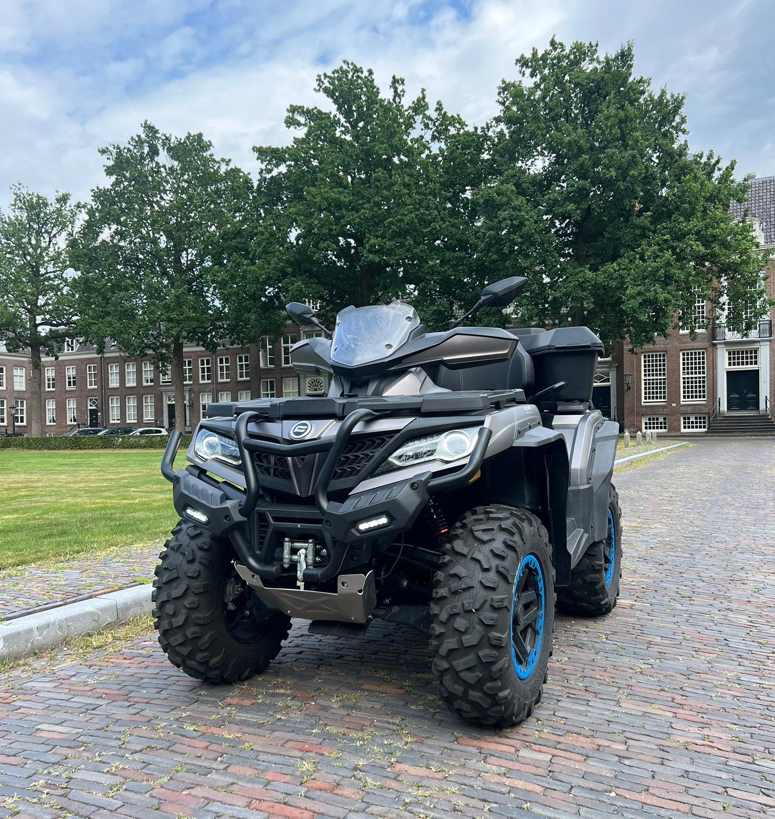 CFMOTO CFORCE 1000 overland limited edition kleur - 2022 -, 2 cilinders, Meer dan 35 kW, 1000 cc