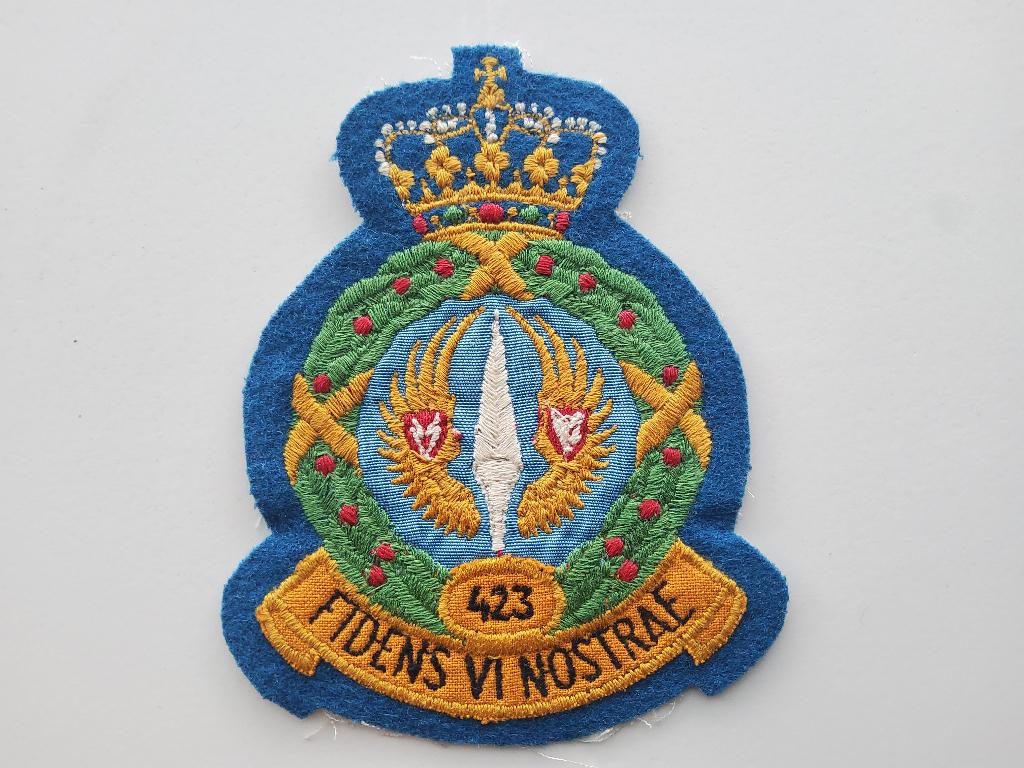 Klu RNLAF 423 SQUADRON PATCH, Verzamelen, Luchtvaart en Vliegtuigspotten, Verzenden, Zo goed als nieuw, Patch, Badge of Embleem