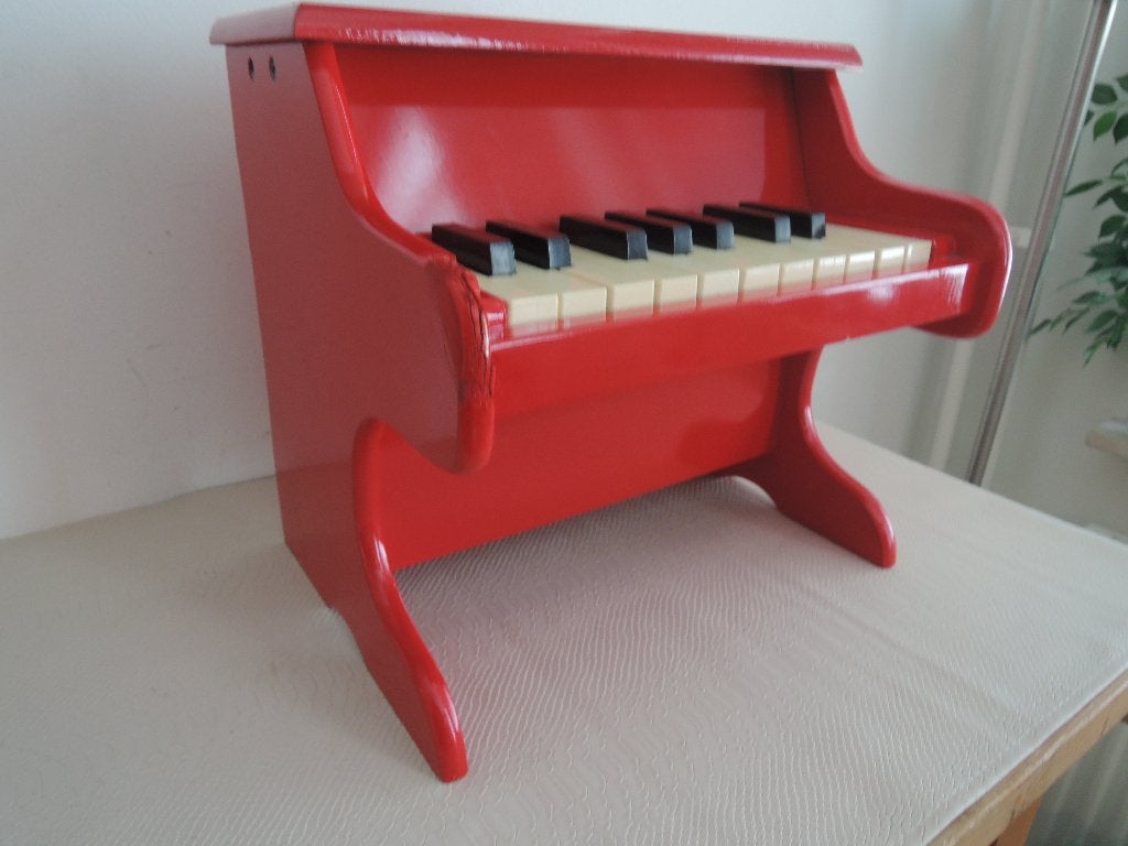 Oude speelgoed piano in gebruikte staat, Kinderen en Baby's, Speelgoed | Houten speelgoed, Ophalen of Verzenden, Gebruikt, Overige typen
