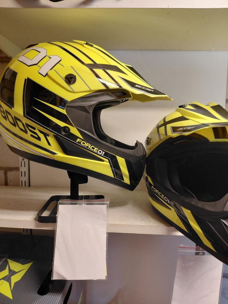 Nieuwe cross enduro helm maat M en L op voorraad, Motoren, M, Offroadhelm, Dames, Ophalen of Verzenden