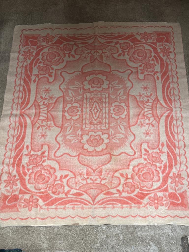 Vintage deken 100% zuivere wol, Gebruikt, 150 tot 200 cm, Vintage, Ophalen of Verzenden