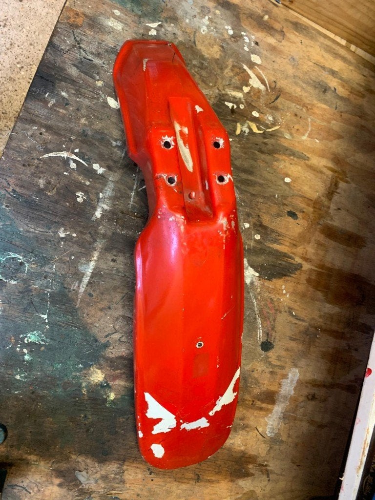 Rode originele voorspatbord Suzuki ts50er, Fietsen en Brommers, Ophalen of Verzenden, Gebruikt, Kap, Overige merken