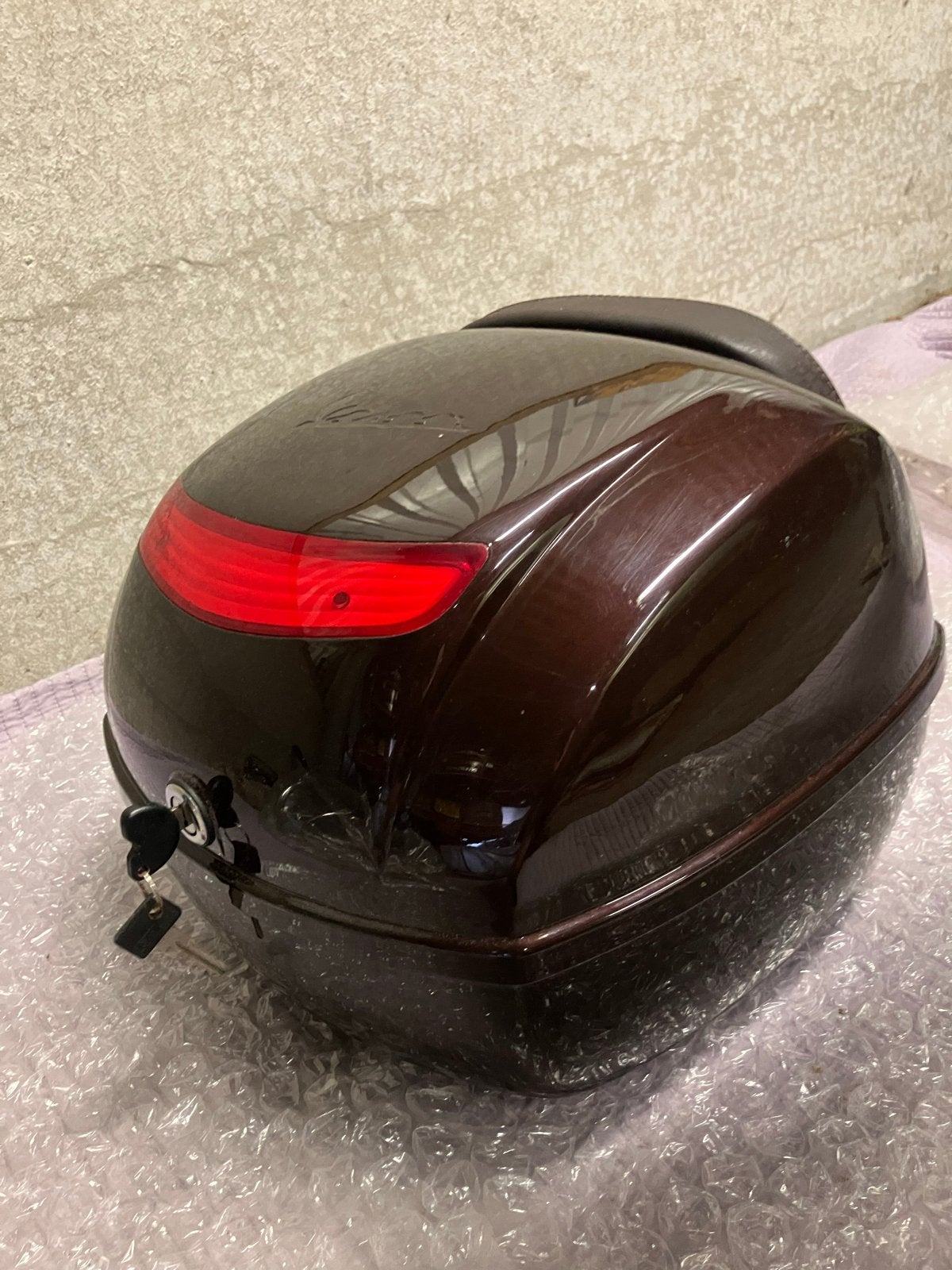 Bruine Vespa koffer en laag windscherm, Verzenden, Zo goed als nieuw