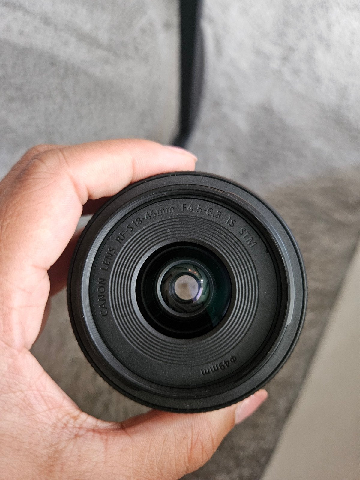 Canon RF-S 18-45mm F4.5-6.3 IS STM lens, Audio, Tv en Foto, Fotografie | Lenzen en Objectieven, Canon, Beschermhoes/tas, Canon RF