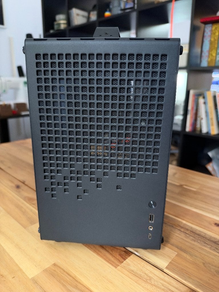 Jonsbo Z20 case + Arctic fans + Thermalright cooler, Ophalen of Verzenden, Zo goed als nieuw