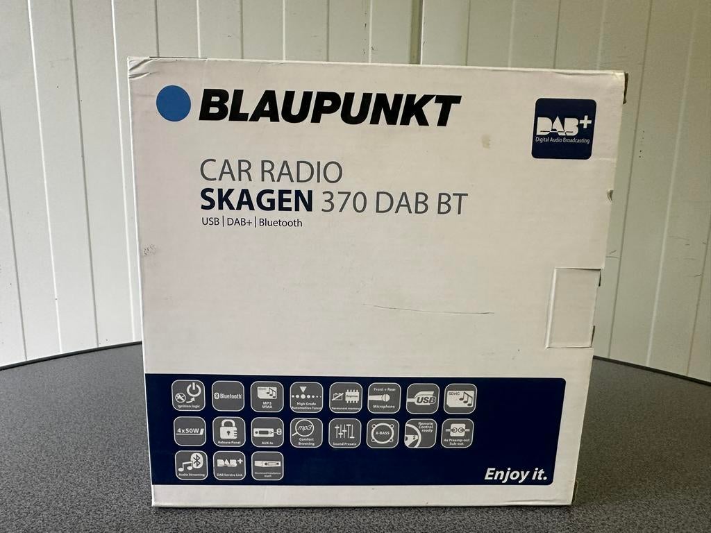BLAUPUNKT Skagen 370 DAB BT - DAB/BT/SD/Korte Inbouwdiepte, Auto diversen, Autoradio's, Ophalen of Verzenden, Zo goed als nieuw