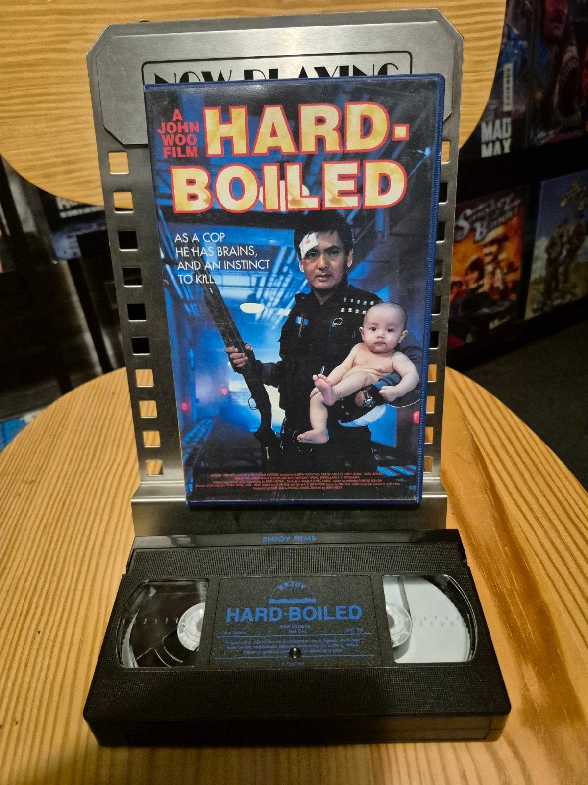 VHS Hard Boiled - Originele Videotheek Uitgave, Gebruikt, Vanaf 16 jaar, Ophalen of Verzenden, Actie en Avontuur