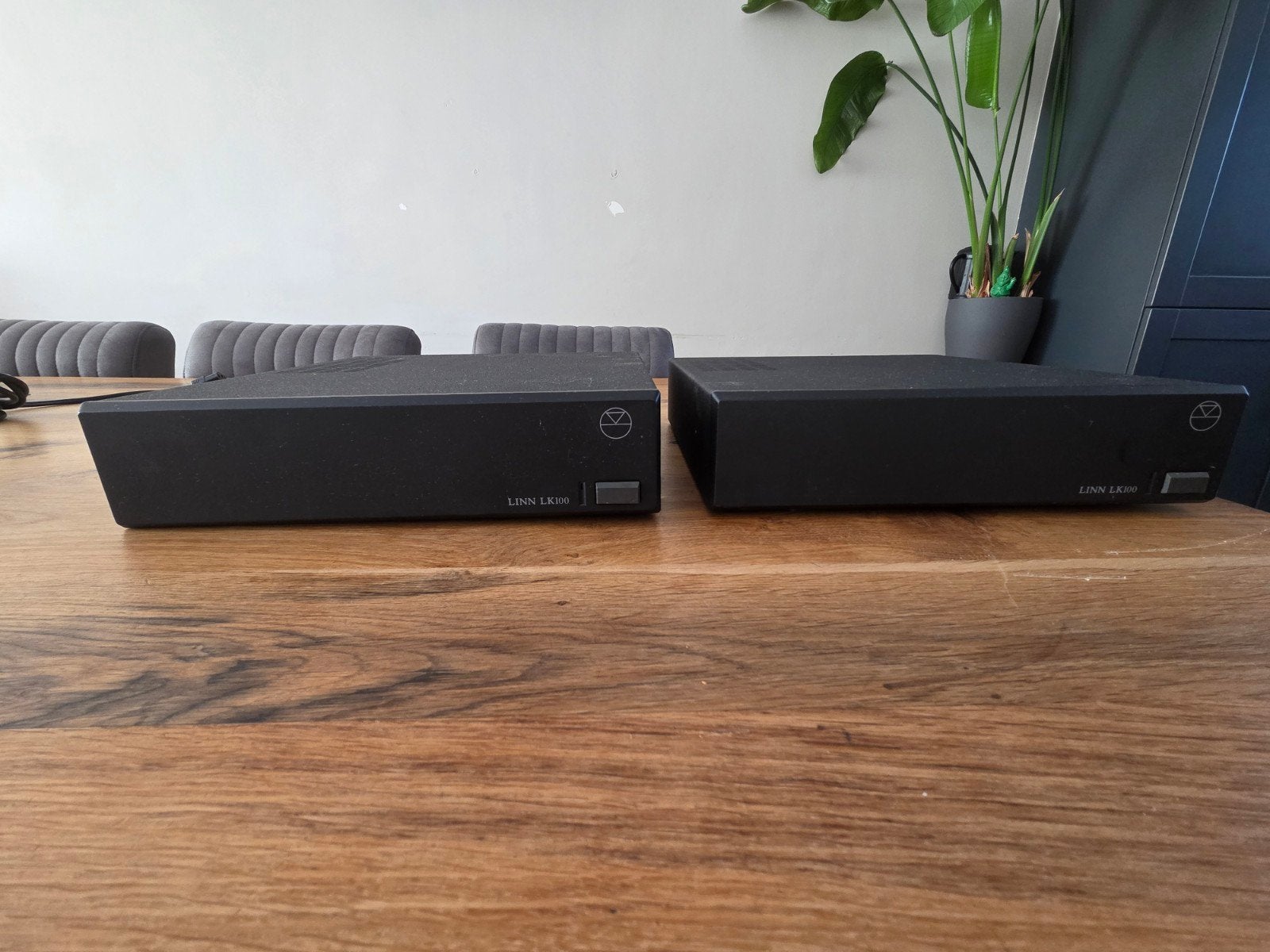 2x Linn LK100 Eindversterkers met Keilidh Aktiv Crossovers, Audio, Tv en Foto, 60 tot 120 watt, Ophalen, Overige merken, Gebruikt