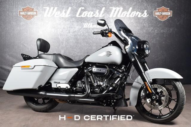 Harley-Davidson FLHRXS Road King Special (bj 2024), Motoren, Handvatverwarming, Laan van Vreedenoord 33
2289 DA  RIJSWIJK, Bedrijf