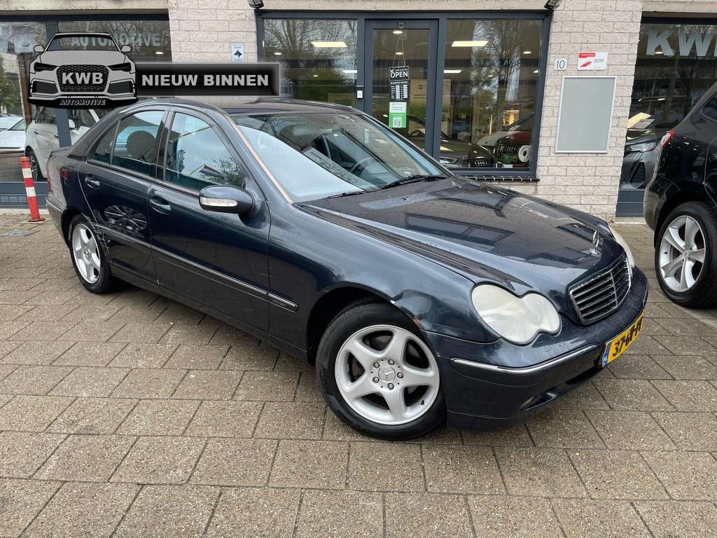 Mercedes-Benz C-Klasse 180 Avantgarde Airco Nieuwe apk, 1998 cc, 129 pk, Electronic Stability Program (ESP), Zwart