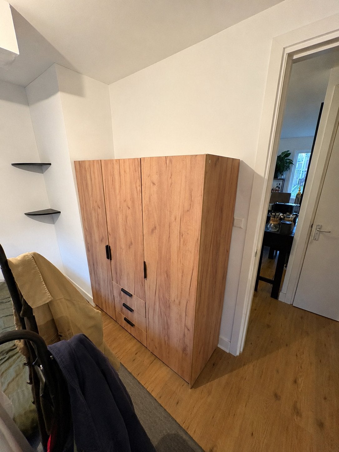 Kast Jysk, Huis en Inrichting, Kasten | Kledingkasten, Ophalen, Gebruikt, 100 tot 150 cm, Met lade(s)