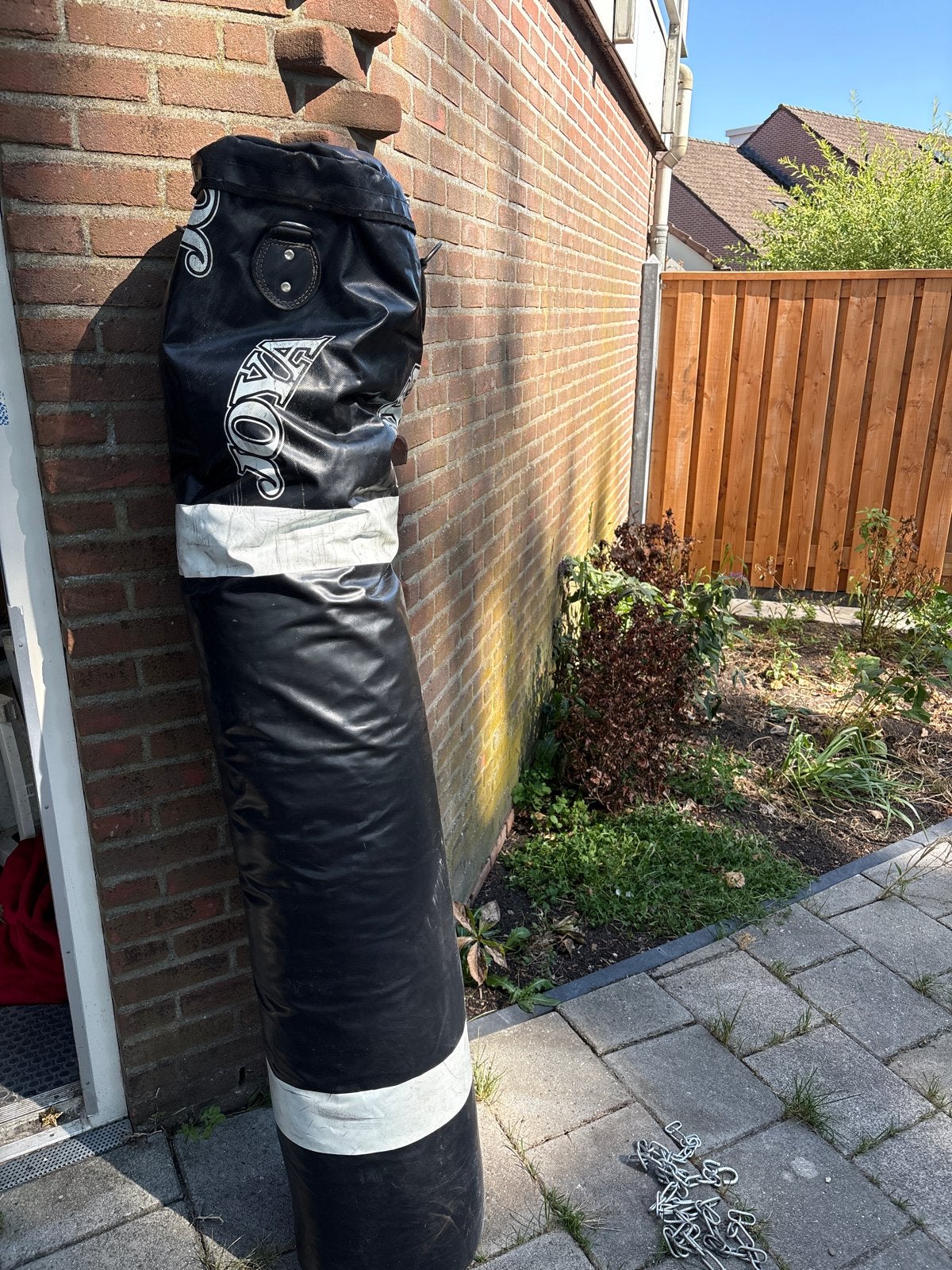 Zwarte bokszak met kettingen, Ophalen of Verzenden, Gebruikt, Bokszak