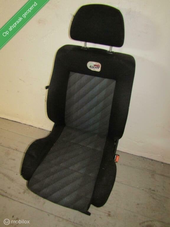 Stoel stoelen volkswagen golf 3 achterbank + panelen, Auto-onderdelen, Interieur en Bekleding, Gebruikt, Volkswagen, Ophalen of Verzenden