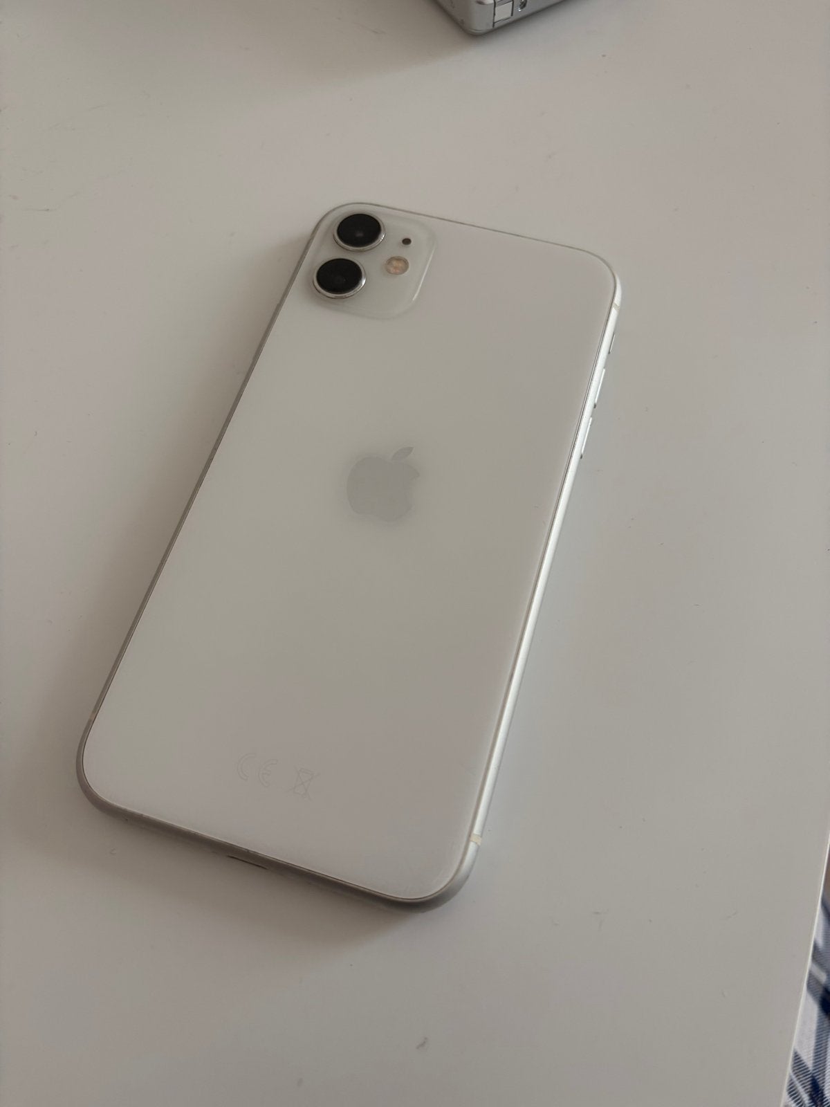 iPhone 11 64GB Wit - Goede staat, batterij 71%, Gebruikt, Wit, 64 GB, Zonder simlock
