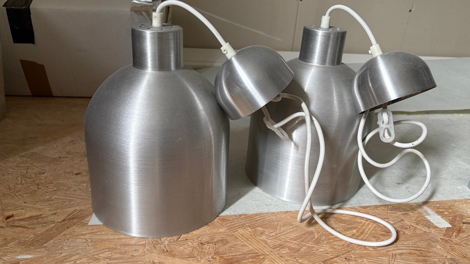 Set van 2 HEMA aluminium hanglampen E27, Ophalen, Gebruikt, Metaal, E27 (groot)