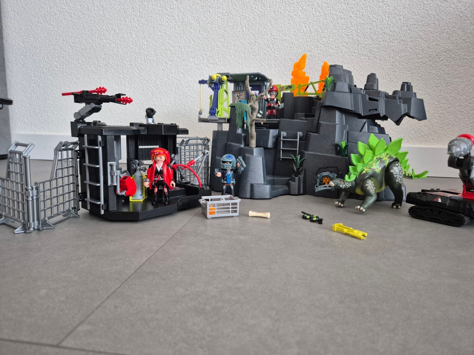 PLAYMOBIL Dino Rise 70623 Dino Onderzoeksstation, Ophalen