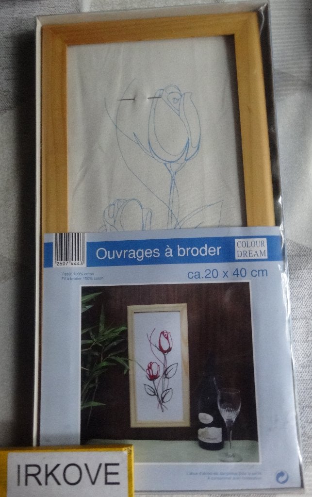 NIEUW * BORDUURPAKKET IN DE VERPAKKING * TULPEN Met Lijst *, Verzenden, Nieuw, Handborduren, Borduurpakket