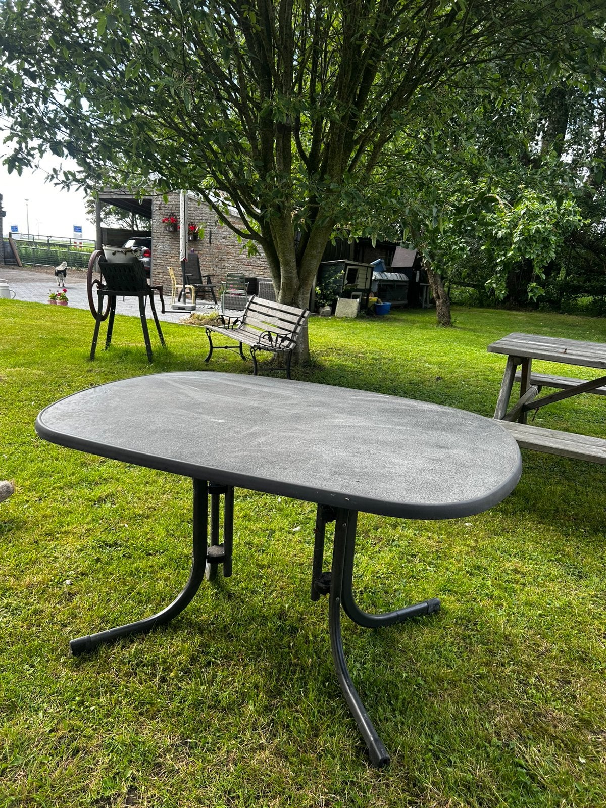 Tuintafel, Ophalen, Zo goed als nieuw, Ovaal