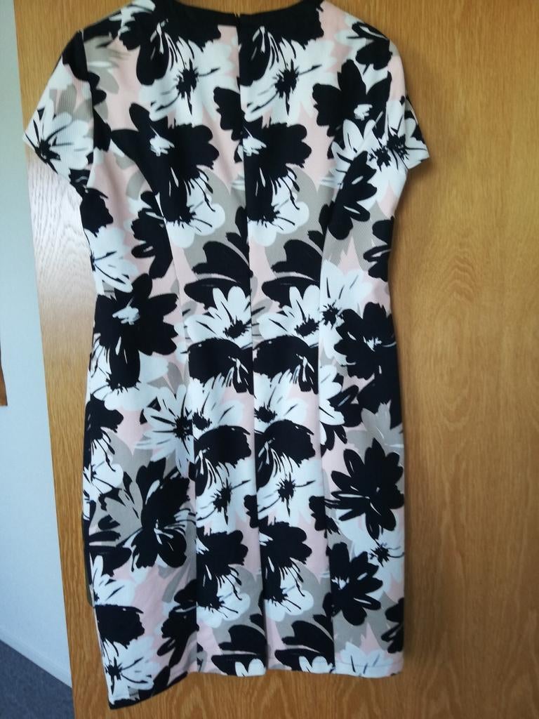 Gerry  Weber  jurk + jasje, Ophalen of Verzenden, Zo goed als nieuw, Maat 38/40 (M), Knielengte