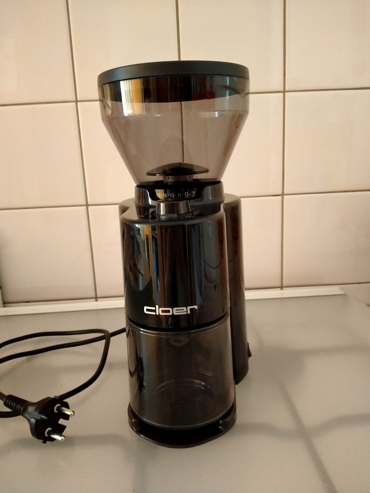 Koffiemolen Cloer elektrisch zwart, Ophalen of Verzenden, Zo goed als nieuw