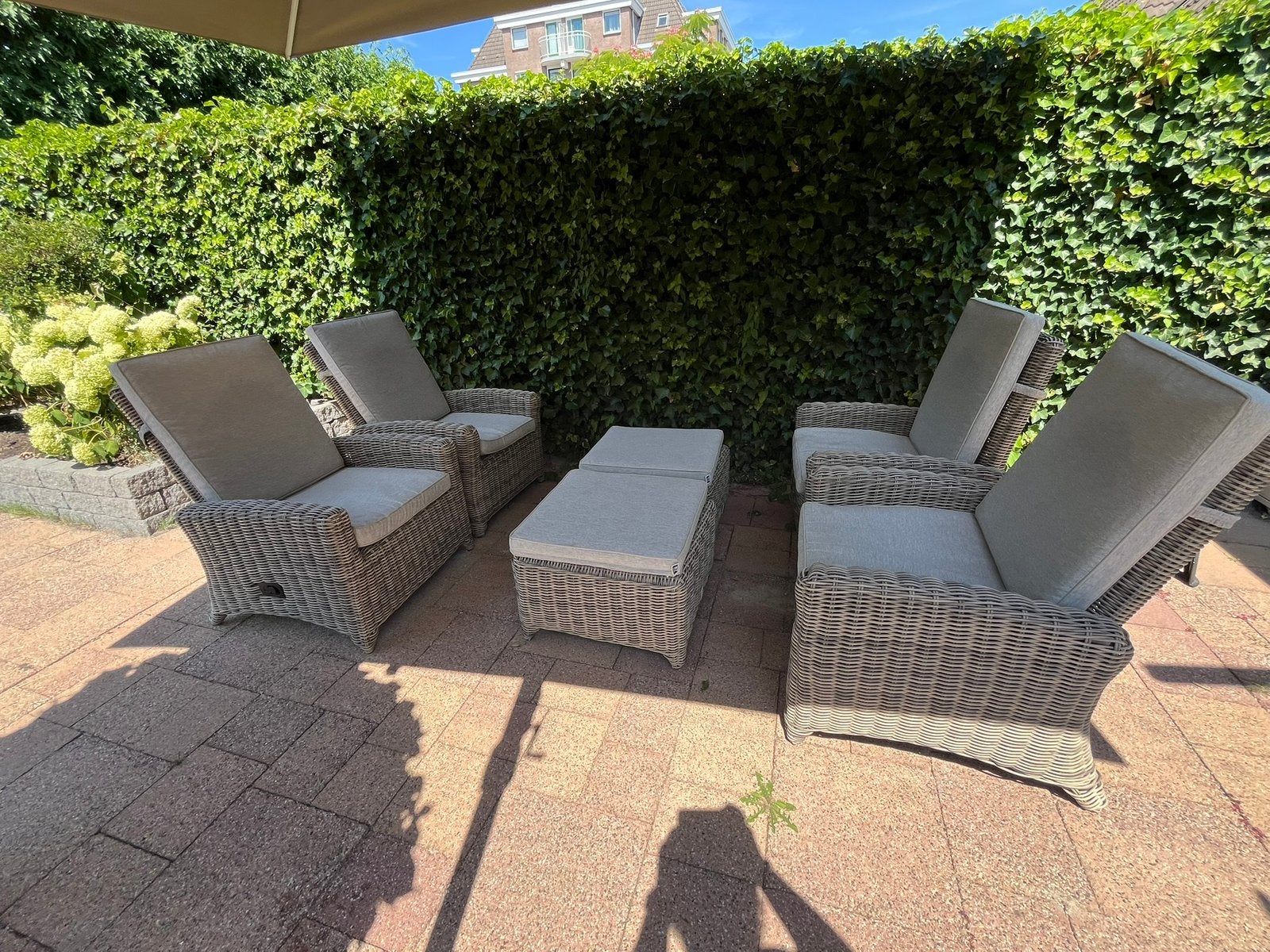 Beach 7 luxe loungeset – 4 fauteuils + 2 hockers+ 4 hoezen, Ophalen, Gebruikt, 6 zitplaatsen, Wicker