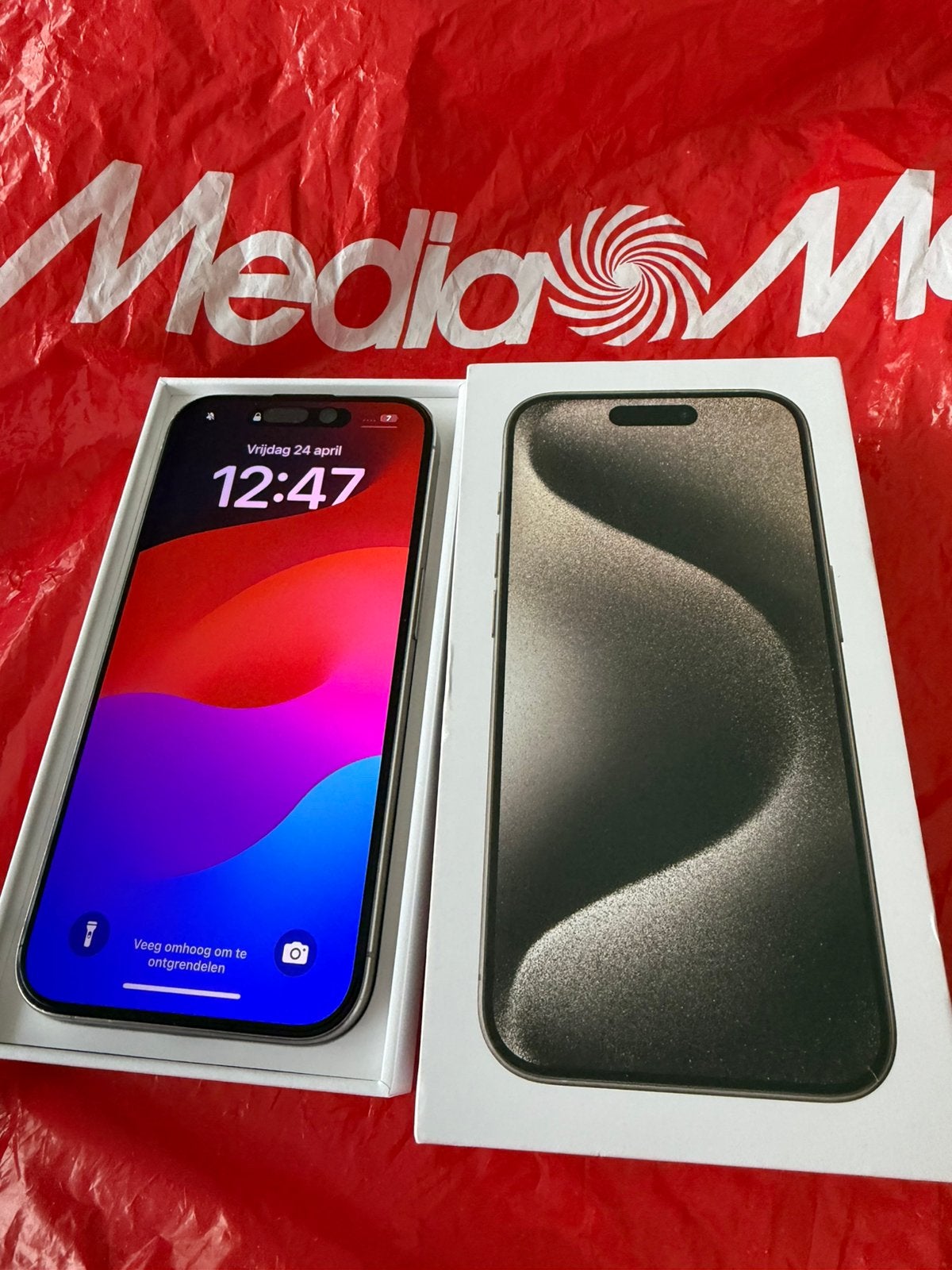 Iphone 15 pro 128Gb Natural Titanium, Ophalen, 128 GB, Zo goed als nieuw, 82 %