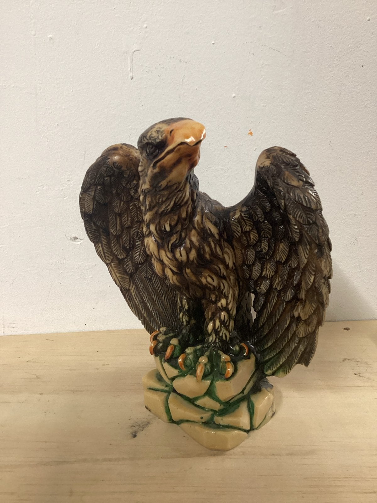 Adelaar beeldje beeld vogel kunsthars, Verzenden, Gebruikt, Dier