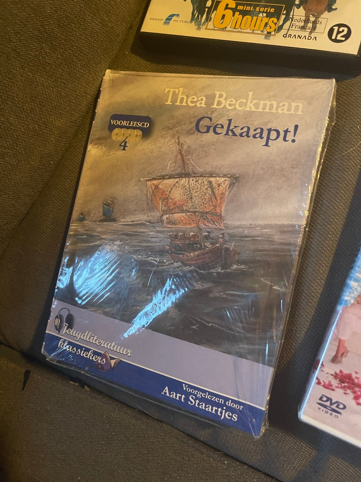 Thea Beckman - Gekaapt! (VoorleesCD), Ophalen of Verzenden, Nieuw, Fictie