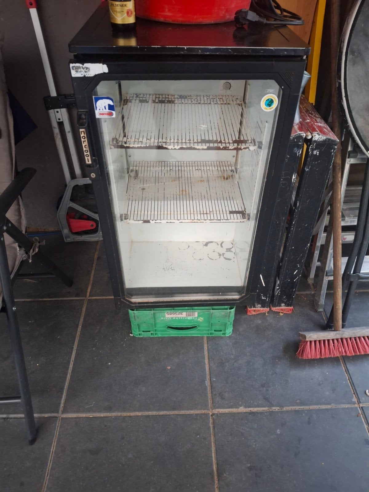 Glazendeur koelkast, Ophalen, Minder dan 85 cm, Minder dan 75 liter, 45 tot 60 cm