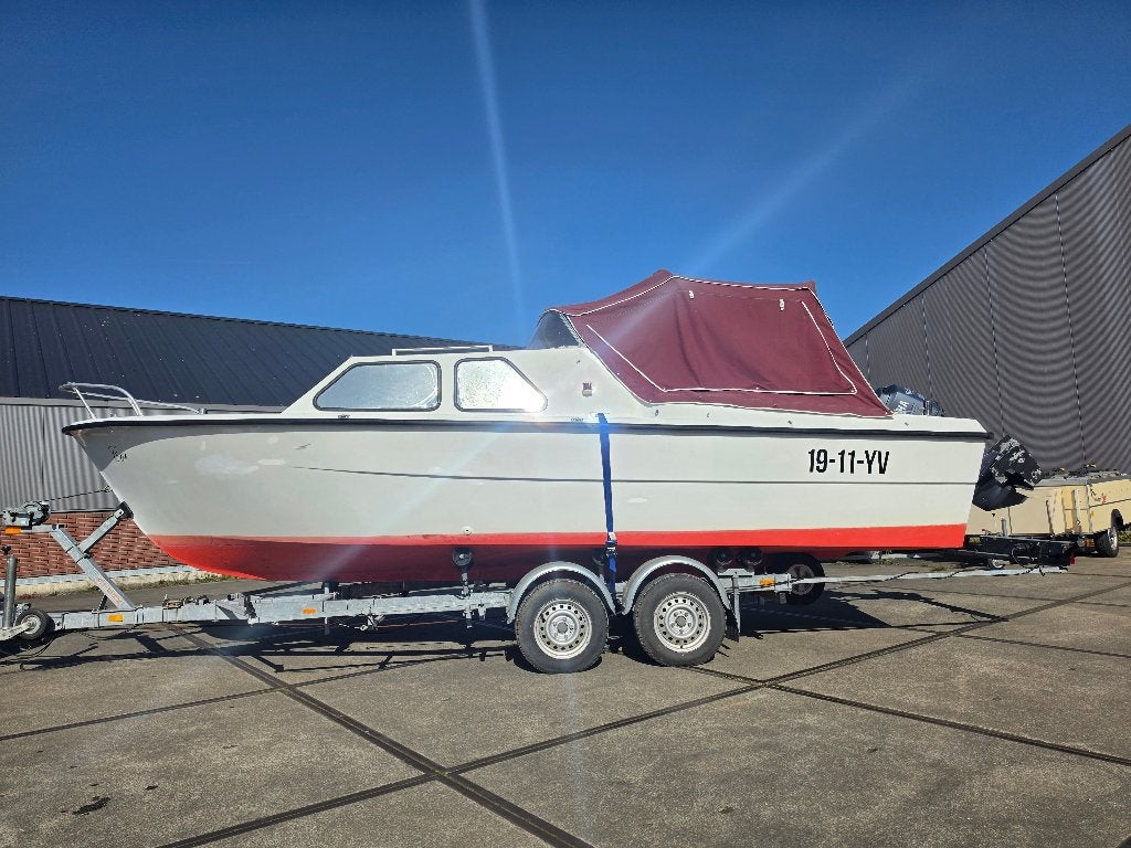 Tromp 620 kajuitboot met Yamaha 50 pk en trailer, Watersport en Boten, Overige merken, Gebruikt, Buitenboordmotor, 6 m