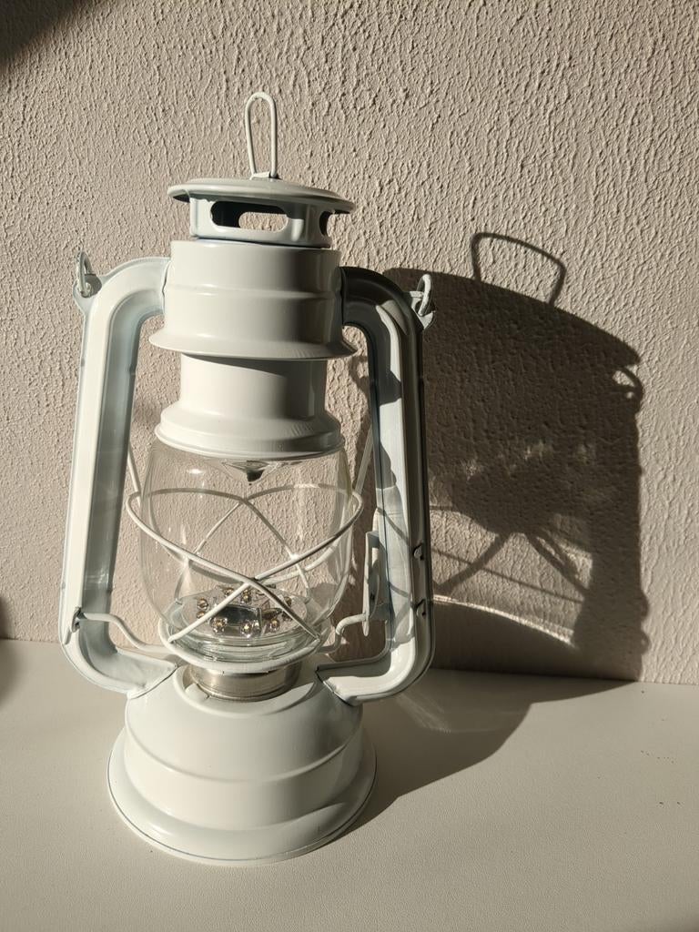 Olielampje op batterij, mooiwarm licht, Led-lamp, Minder dan 30 watt, Zo goed als nieuw, E27 (groot)