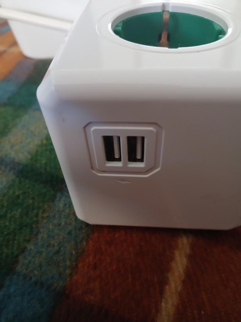 Power cube, Computers en Software, Pc- en Netwerkkabels, Zo goed als nieuw, Ophalen of Verzenden