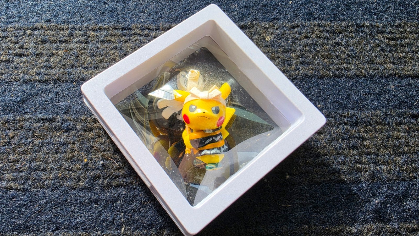 Gachapon Secret Pull : Firefighter Pikachu, Ophalen of Verzenden