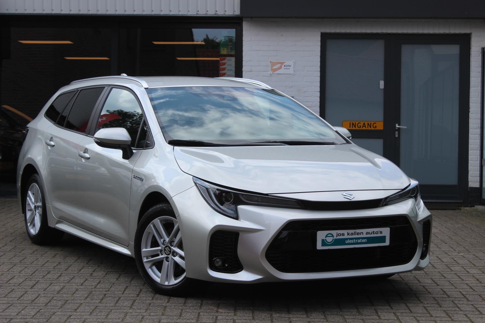 Suzuki Swace 1.8 Hybrid Style Bliss, Carplay Navi, Clima, Ca, Auto's, Dealer onderhouden, Gebruikt, 4 cilinders, Hybride Elektrisch/Benzine