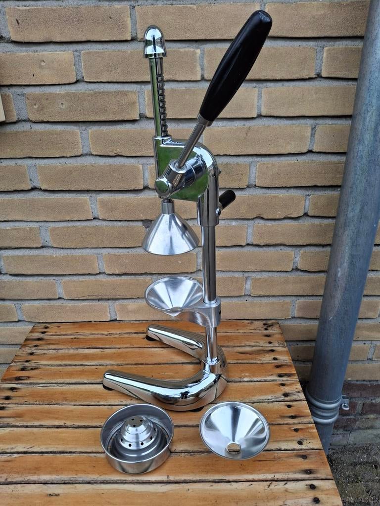 Professionele juicer / citruspers chroom met hefboom, Ophalen of Verzenden, Zo goed als nieuw, Handmatig, Citruspers