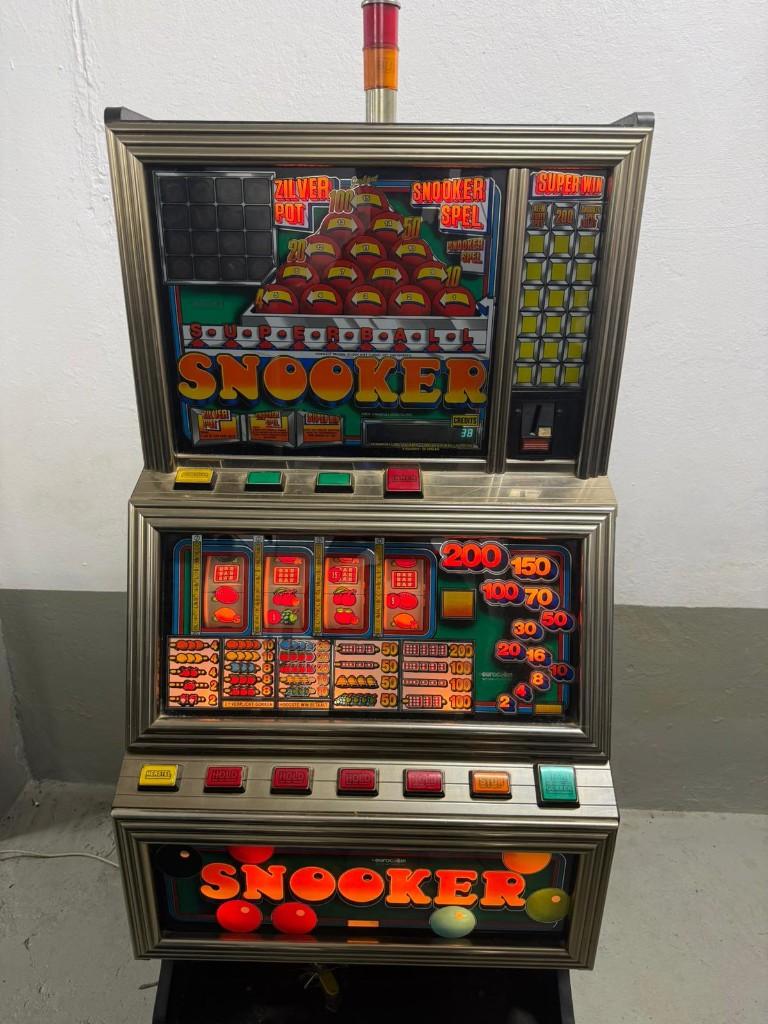 Snooker Gokautomaat, Verzamelen, Automaten | Gokkasten en Fruitautomaten, Euro, Ophalen, Gebruikt, Met sleutels