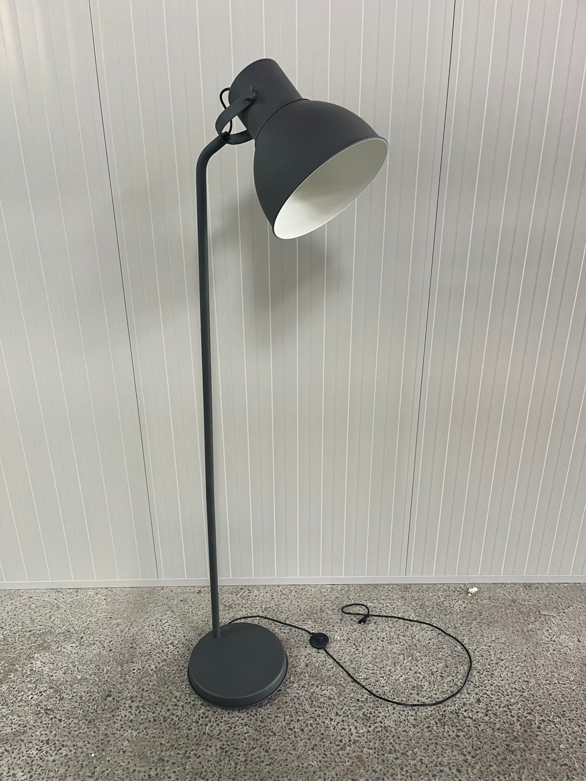 Ikea Hektar lamp, Huis en Inrichting, Lampen | Vloerlampen, Ophalen of Verzenden, Zo goed als nieuw, 150 tot 200 cm