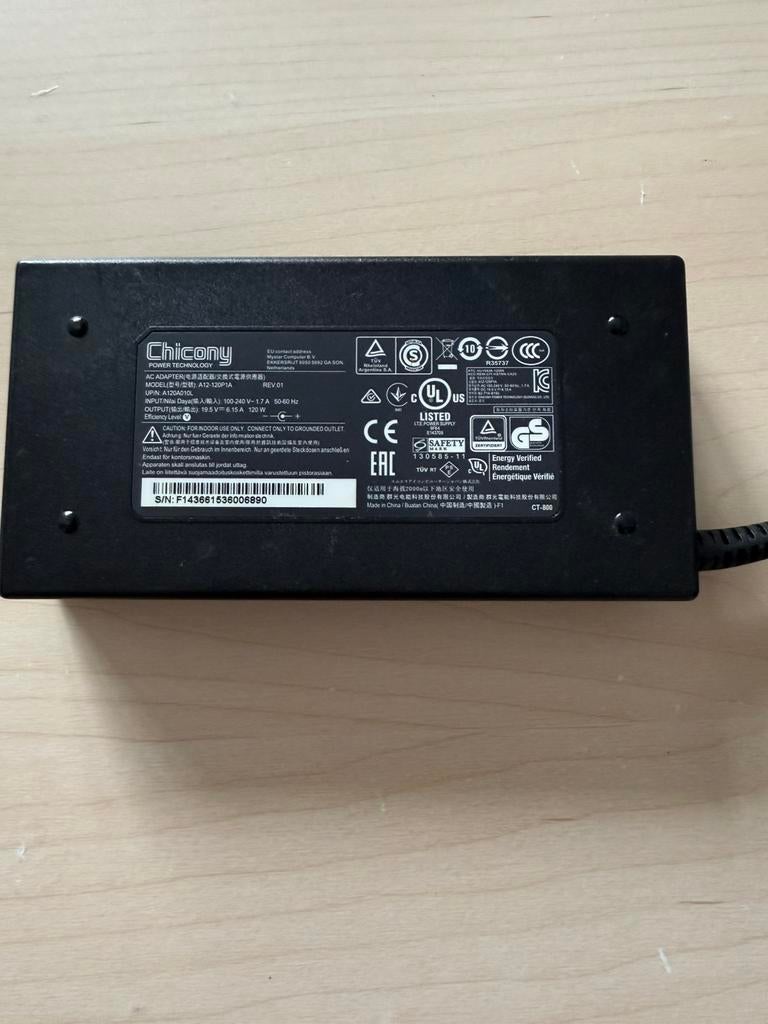 Chicony aAC-adapter 120w, Computers en Software, Laptop-opladers, Ophalen of Verzenden, Zo goed als nieuw