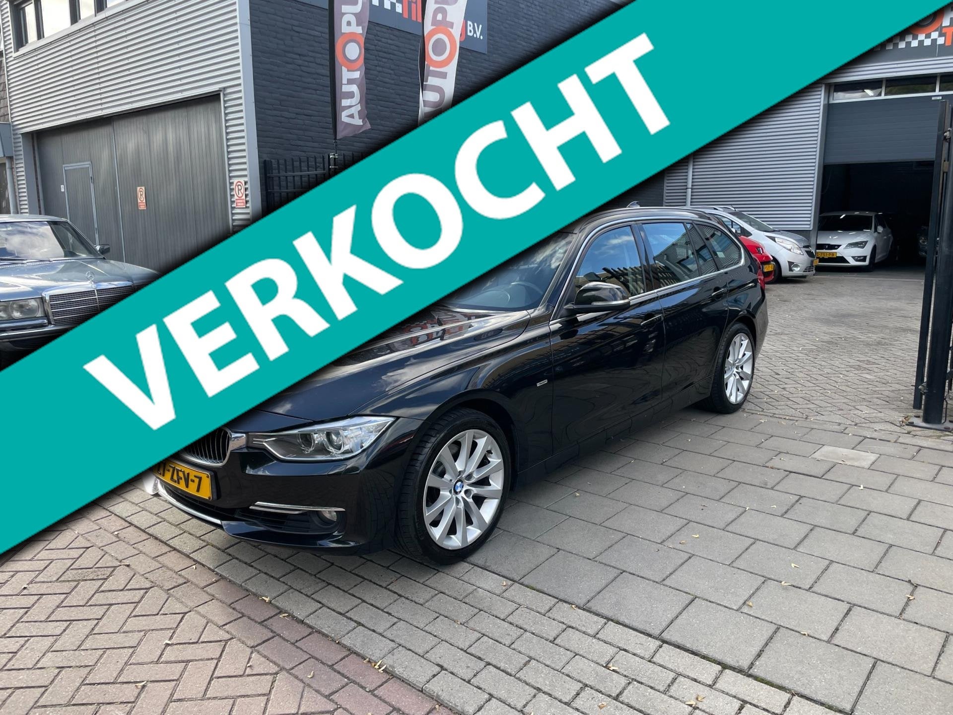 BMW 3-serie Touring 328i High Executive 1e Eigenaar! Airco N, Auto's, BMW, Automaat, Gebruikt, 4 cilinders, Zwart