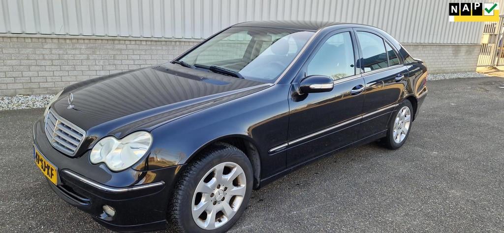 Mercedes-Benz C-klasse 180 K. Elegance, Automaat, Achterwielaandrijving, Gebruikt, 1796 cc