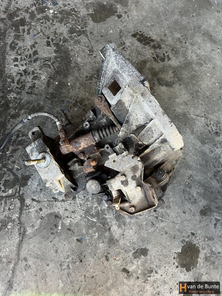 Versnellingsbak Fiat Doblo 1.9 JTD, Auto-onderdelen, Transmissie en Toebehoren, Gebruikt, -, -, Ophalen of Verzenden