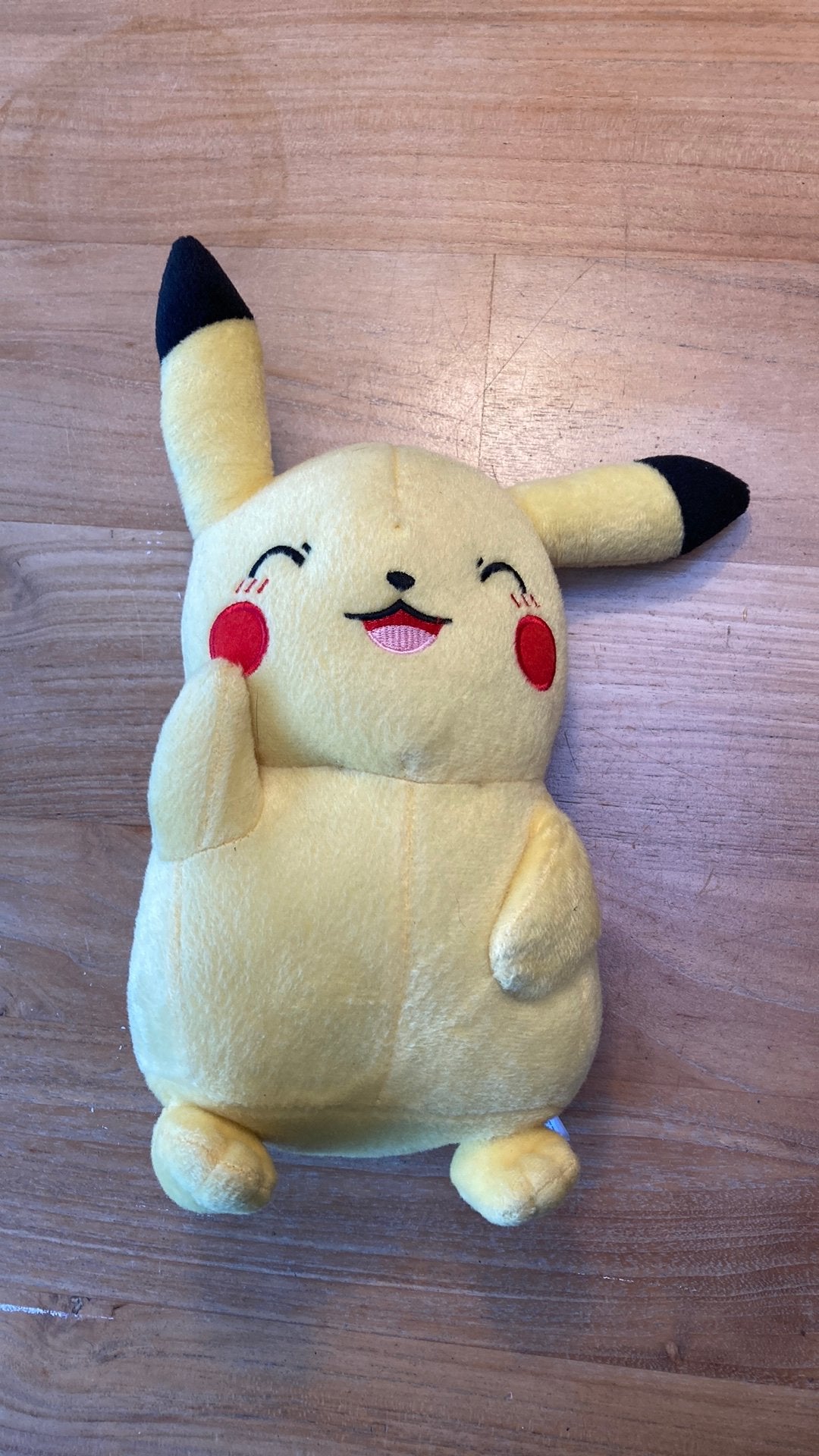 Pokemon, pikachu knuffel 30 cm, Ophalen, Zo goed als nieuw, Overige typen