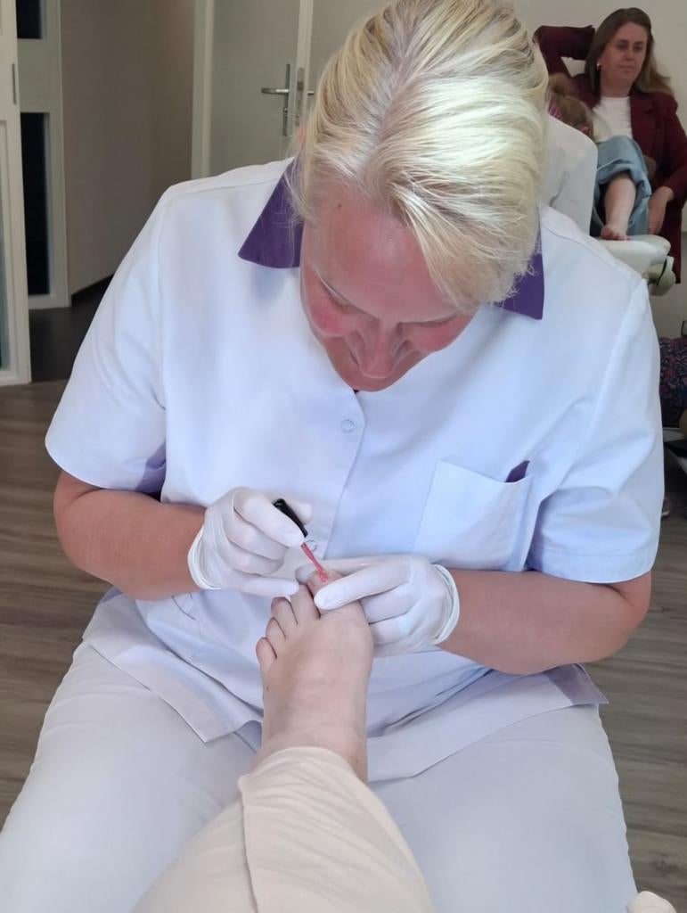 Manicure /pedicure, 33 - 40 uur, Vanaf 10 jaar, Overige vormen