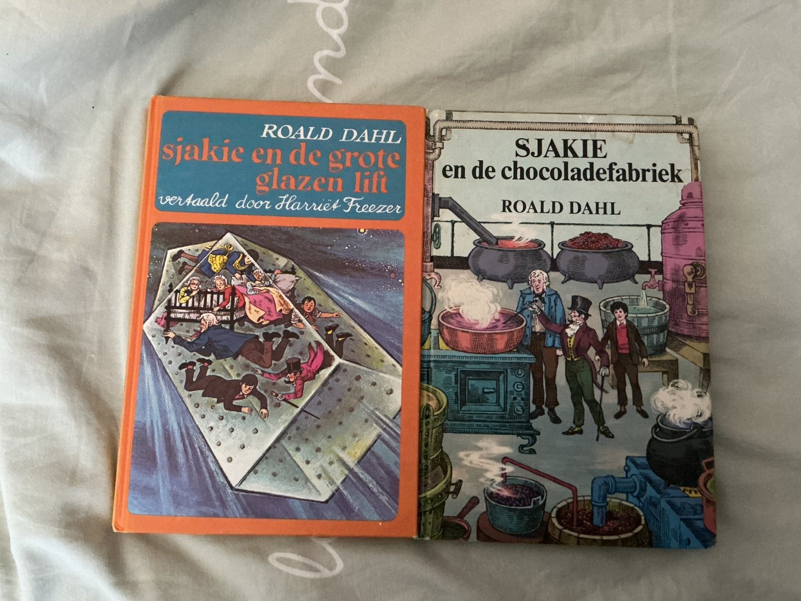 2 boeken Roald Dahl, Ophalen of Verzenden, Zo goed als nieuw
